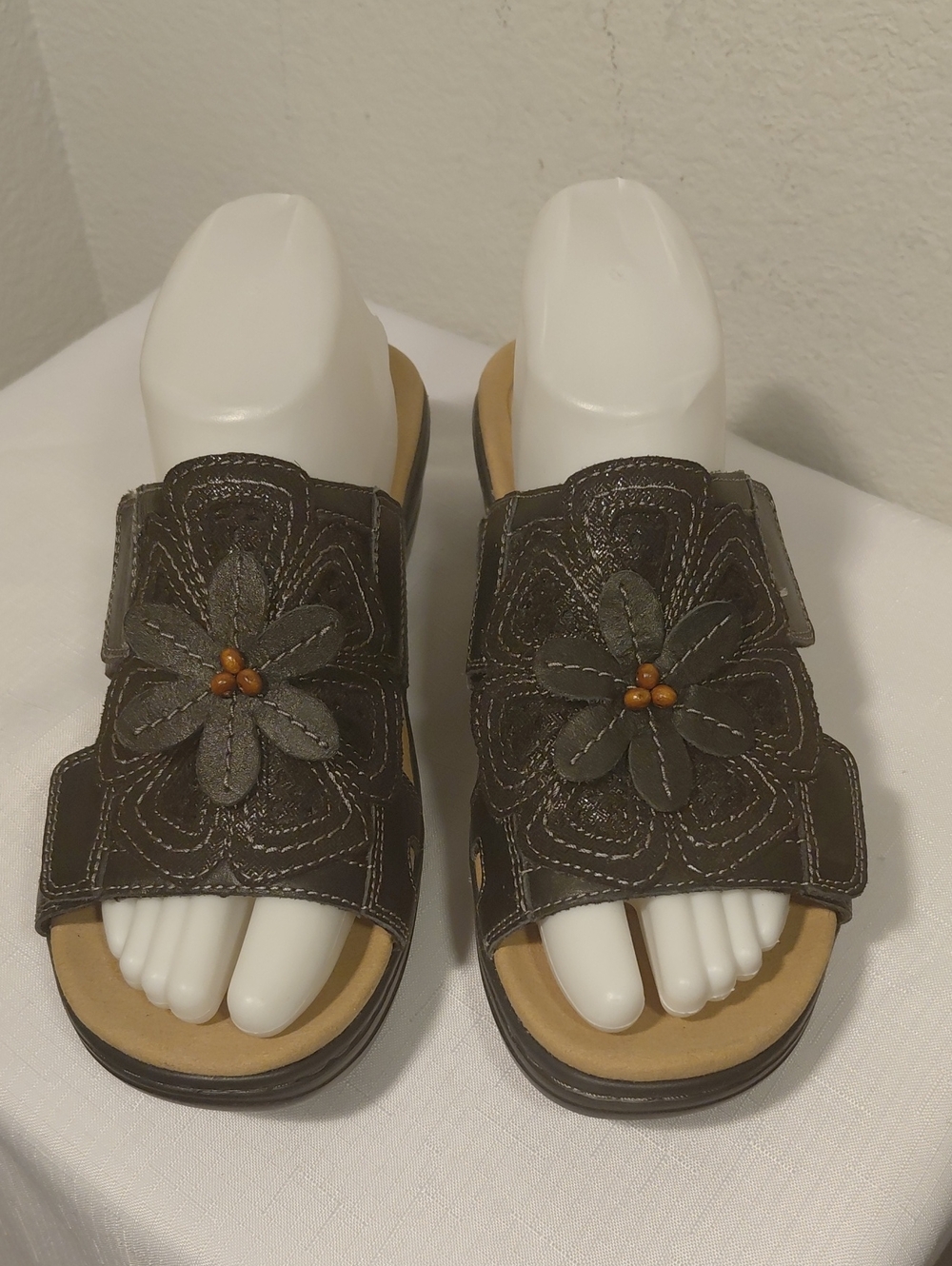 Clarks Black Leather Slide Sandals